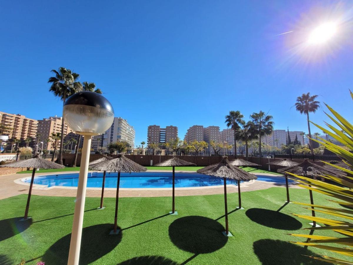 Schoene Ferienwohnung Ca. 350M Vom Strand Entfernt โอโรเปซาเดลมาร์ ภายนอก รูปภาพ