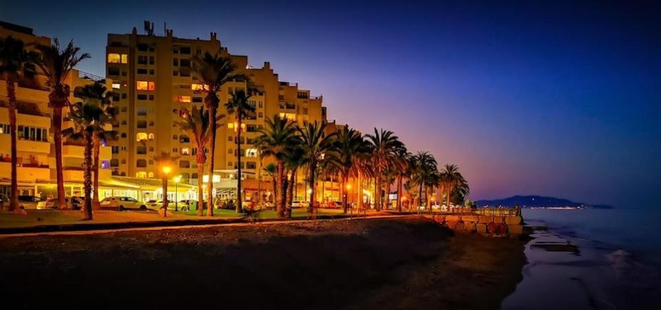 Schoene Ferienwohnung Ca. 350M Vom Strand Entfernt โอโรเปซาเดลมาร์ ภายนอก รูปภาพ