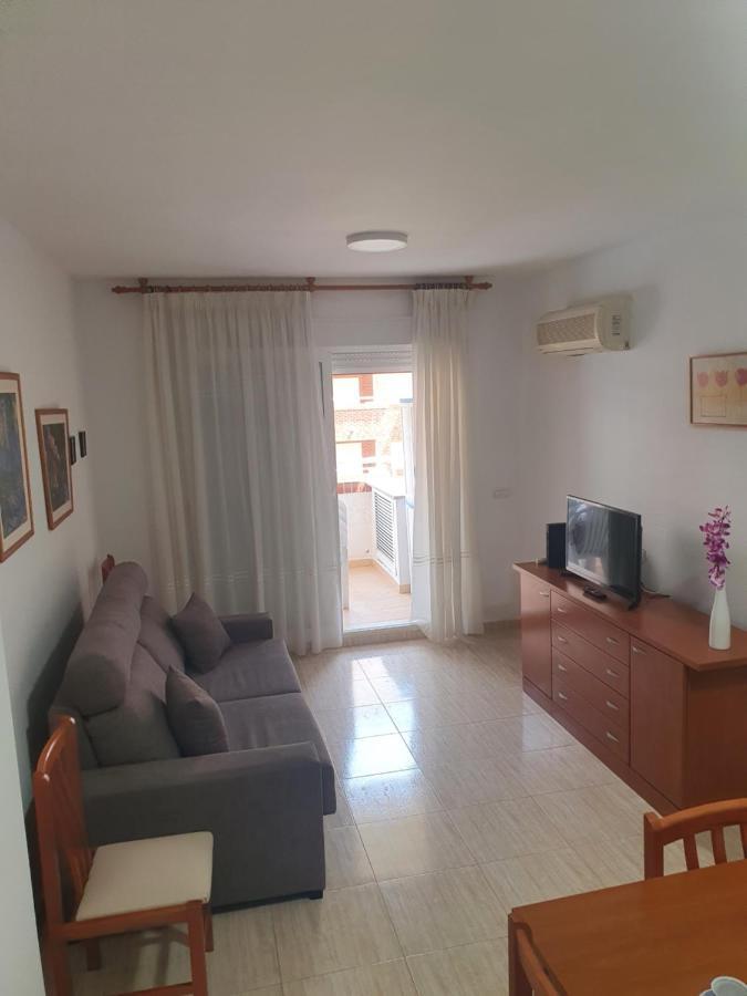 Schoene Ferienwohnung Ca. 350M Vom Strand Entfernt โอโรเปซาเดลมาร์ ภายนอก รูปภาพ