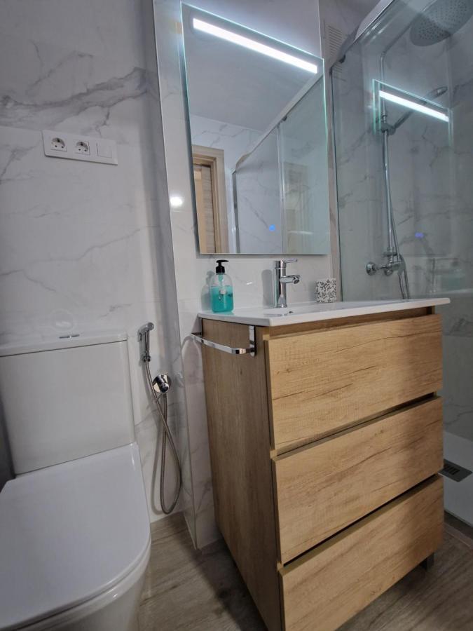 Schoene Ferienwohnung Ca. 350M Vom Strand Entfernt โอโรเปซาเดลมาร์ ภายนอก รูปภาพ